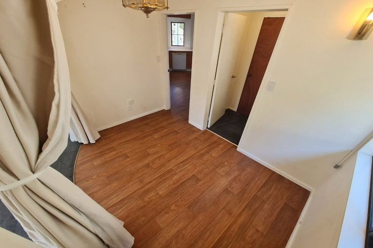 Photo of property in 10 Flinders Place, Johnsonville, Wellington, 6037