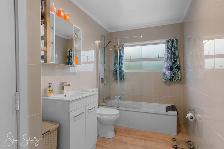 Photo of property in 86 Matakohe Wharf Road, Matakohe, 0593