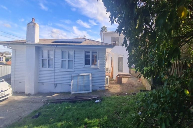 Photo of property in 28 Prisk Street, Melville, Hamilton, 3206