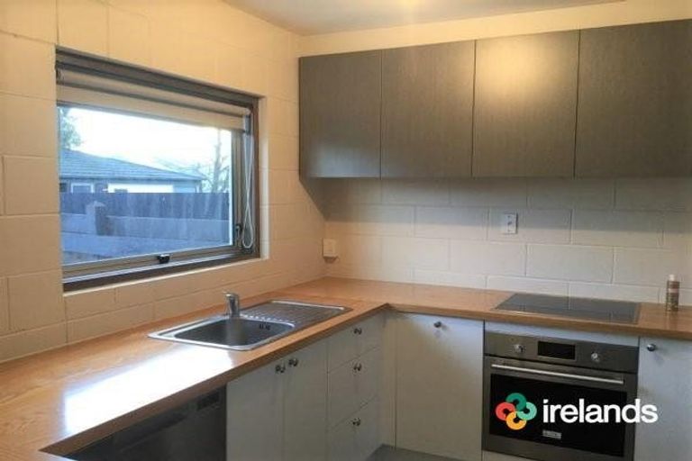 Photo of property in 3/28 Albany Street, St Albans, Christchurch, 8014