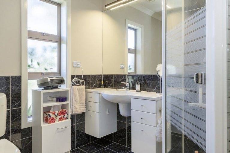 Photo of property in 1 Birchwood Lane, Hilltop, Taupo, 3330