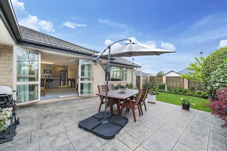 Photo of property in 18 Globe Bay Drive, Templeton, Christchurch, 8042
