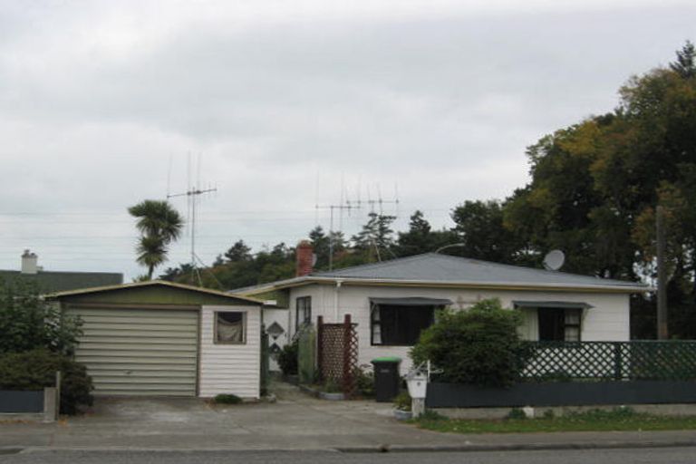 Photo of property in 2 Ormsby Street, Temuka, 7920