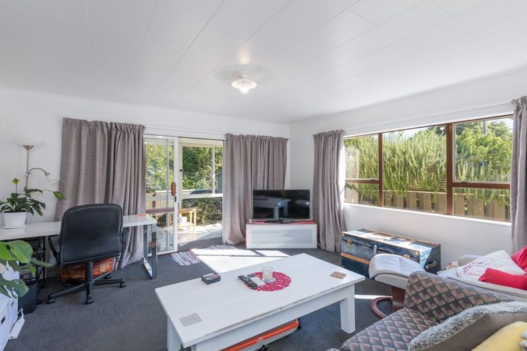 Photo of property in 1/11 Lichfield Street, Stoke, Nelson, 7011