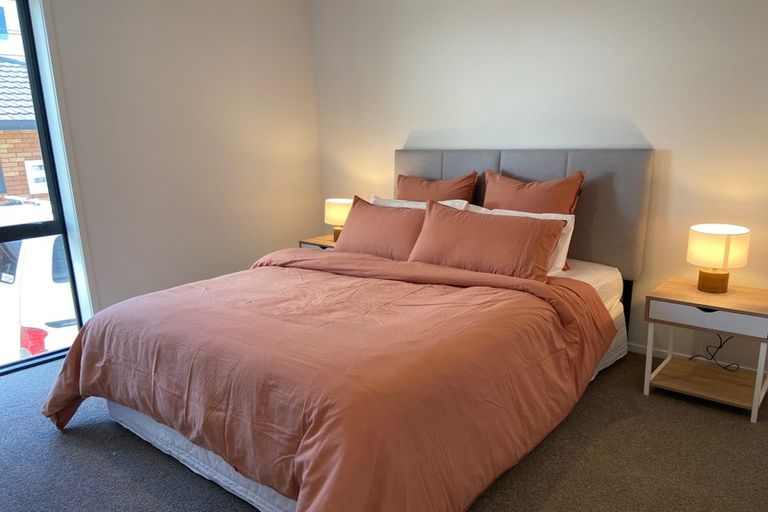 Photo of property in 146 Molesworth Street, New Plymouth, 4312