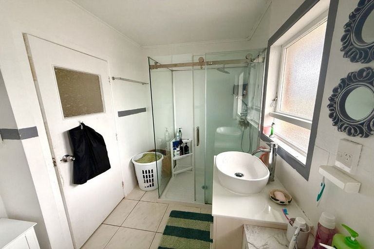 Photo of property in 16 Tyrone Street, Otara, Auckland, 2023