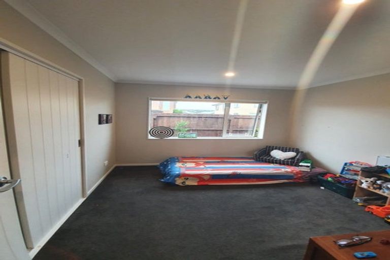 Photo of property in 37 Wellfield Drive, Papakura, 2110