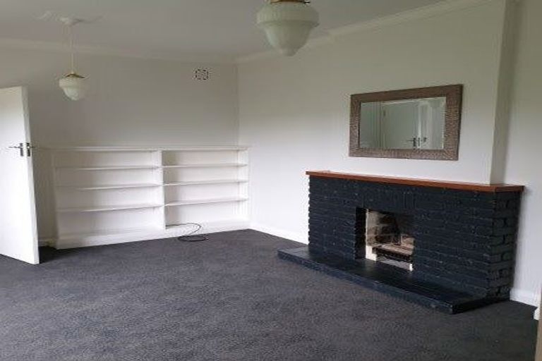 Photo of property in 1/51 Barnard Street, Wadestown, Wellington, 6012