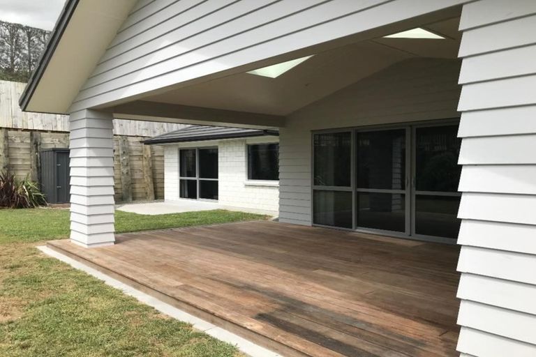 Photo of property in 1 Sharman Place, Pyes Pa, Tauranga, 3112