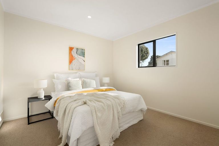 Photo of property in 11a Lomas Place, Manurewa, Auckland, 2102