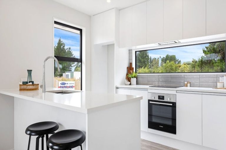 Photo of property in 1 Ella Street, Rolleston, 7614