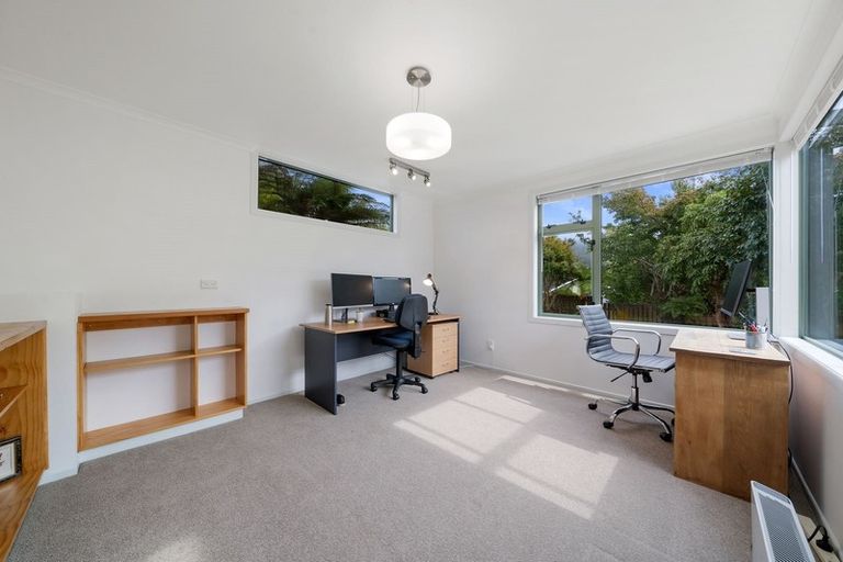 Photo of property in 53 Saint Johns Terrace, Tawa, Wellington, 5028