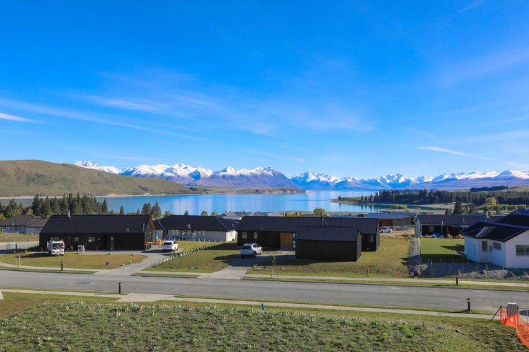 Photo of property in 36 Mistake Drive, Lake Tekapo, 7999