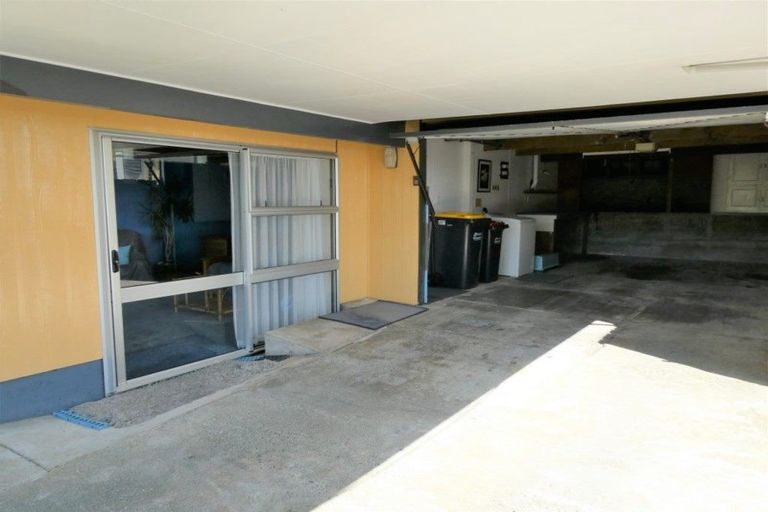 Photo of property in 27 Freyberg Terrace, Greymouth, 7805