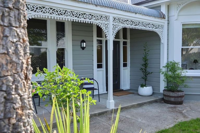 Photo of property in 175 Gladstone Road, Dalmore, Dunedin, 9010