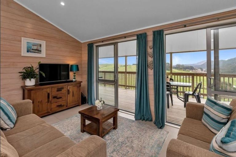 Photo of property in Bellevue Way, Otaika, Whangarei, 0170