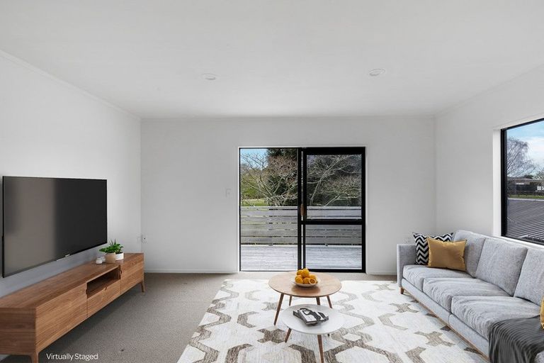 Photo of property in 8 Meander Drive, Welcome Bay, Tauranga, 3112