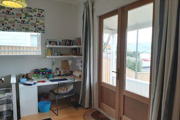 Photo of property in 34 Exeter Street, Lyttelton, 8082
