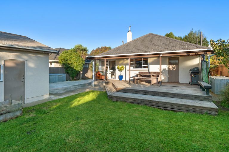Photo of property in 151 Sparks Road, Hoon Hay, Christchurch, 8025