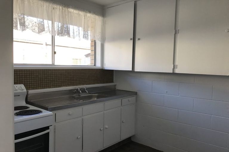 Photo of property in 6/117 Astley Avenue, New Lynn, Auckland, 0600