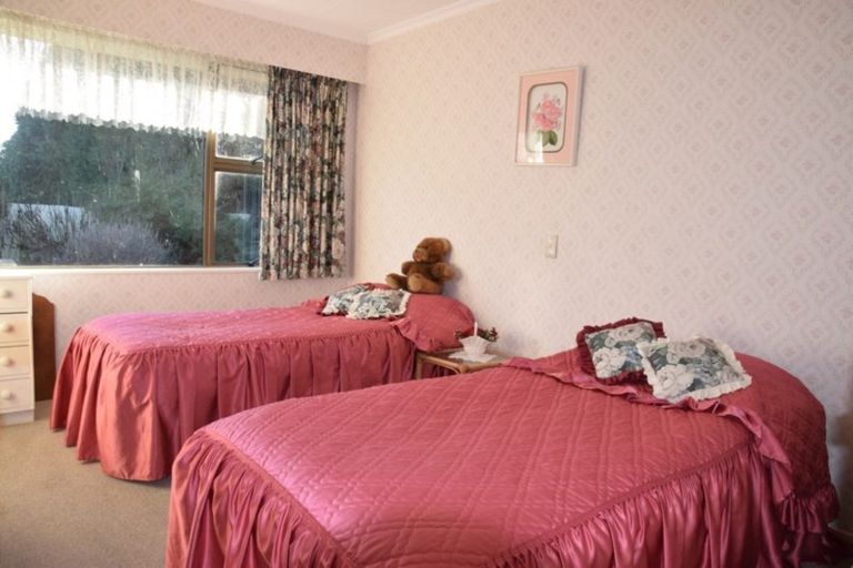 Photo of property in 329 Chesney Street, Clifton, Invercargill, 9877