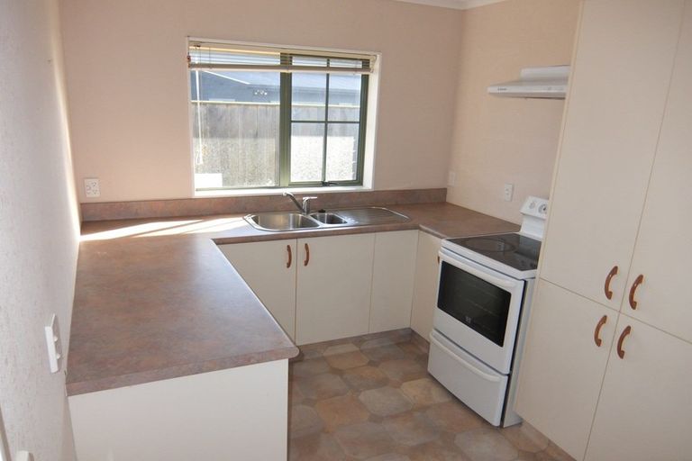 Photo of property in 93 Roberts Line, Kelvin Grove, Palmerston North, 4414