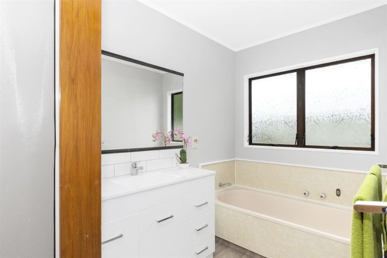 Photo of property in 497c Devonport Road, Tauranga South, Tauranga, 3112