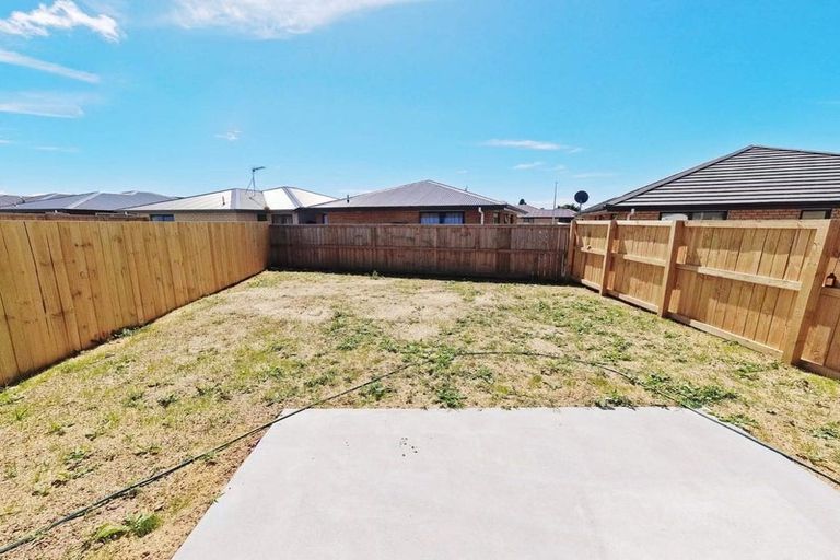 Photo of property in 9/17 North Ridge Drive, Rototuna North, Hamilton, 3281