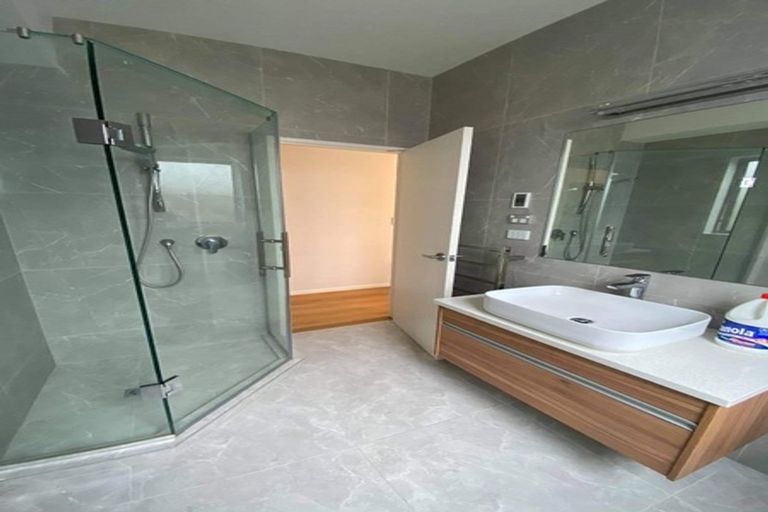 Photo of property in 405 Ormiston Road, Flat Bush, Auckland, 2019