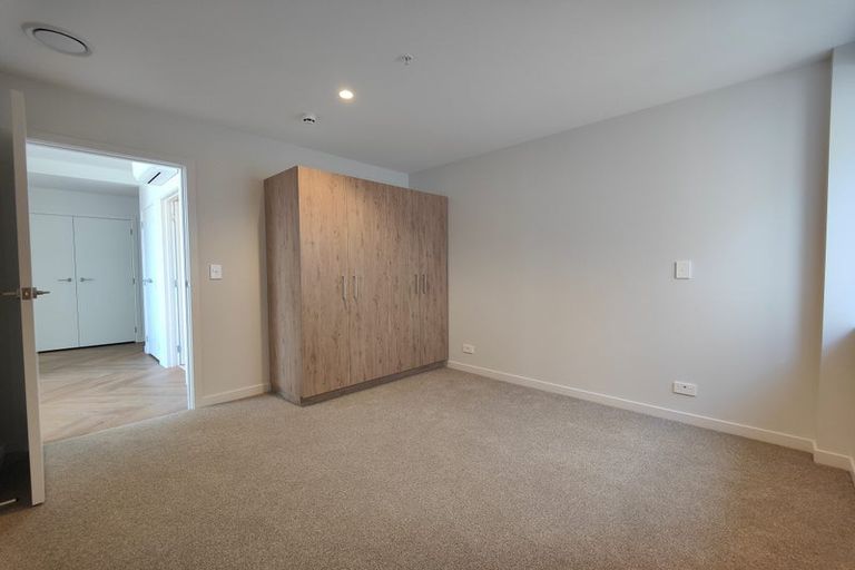 Photo of property in 203/32 Kent Terrace, Mount Victoria, Wellington, 6011