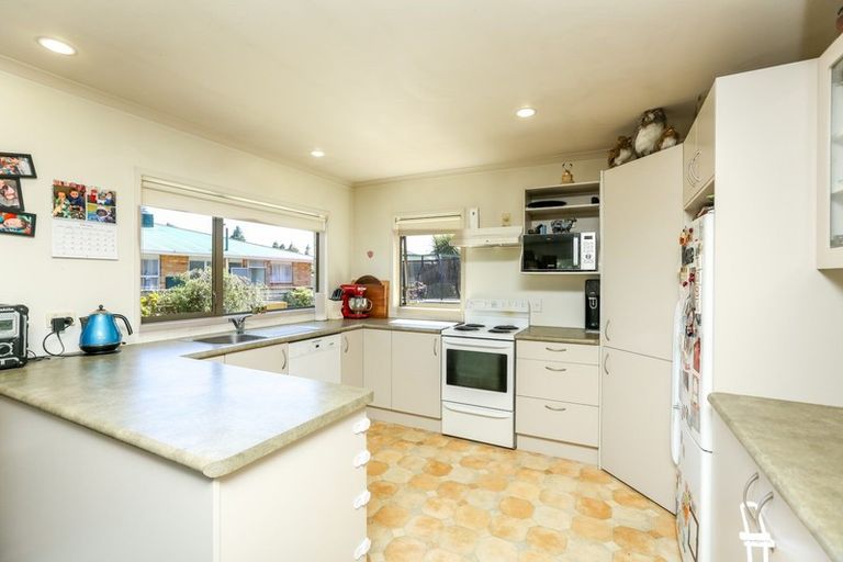 Photo of property in 5 Rimu Street, Inglewood, 4330