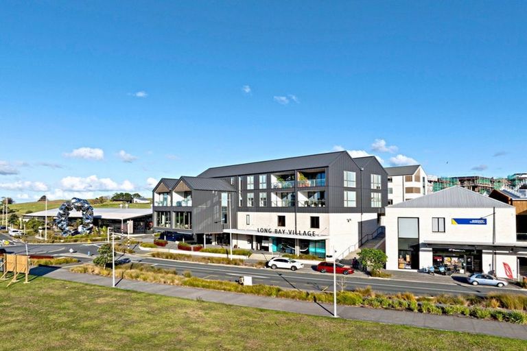 Photo of property in 206/167 Glenvar Ridge Road, Long Bay, Auckland, 0630