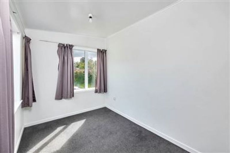 Photo of property in 26 Killarney Avenue, Torbay, Auckland, 0630