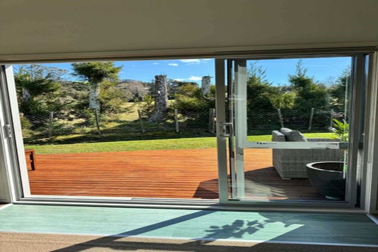 Photo of property in 15 Wharuka Glade, Mangawhai, 0505