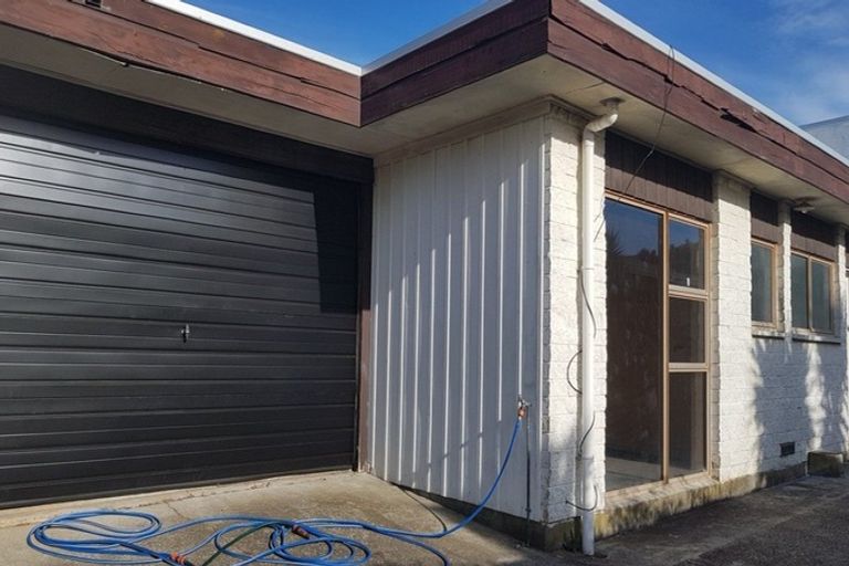 Photo of property in 20 Terrace Avenue, Mount Maunganui, 3116