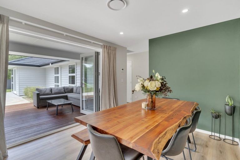 Photo of property in 70 Feist Street, Carterton, 5713