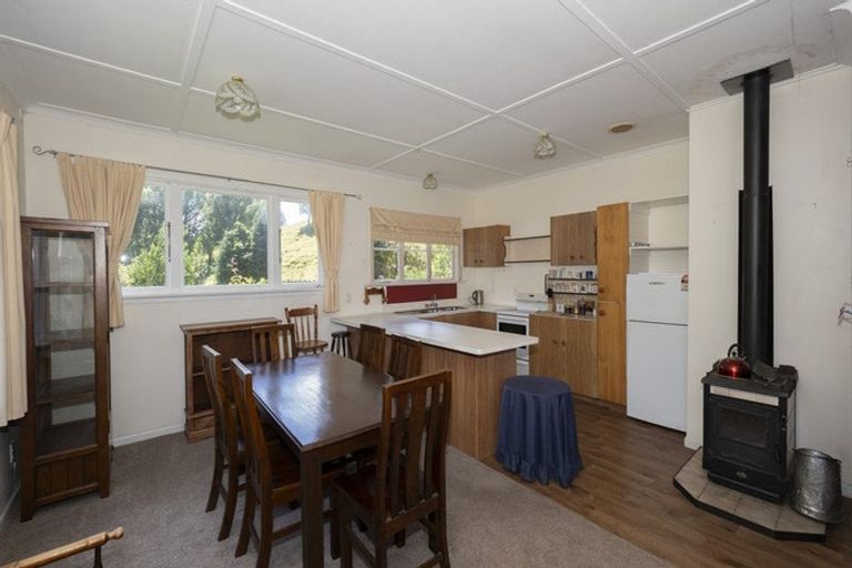 Photo of property in 404 North Road, Mauriceville, Masterton, 5882