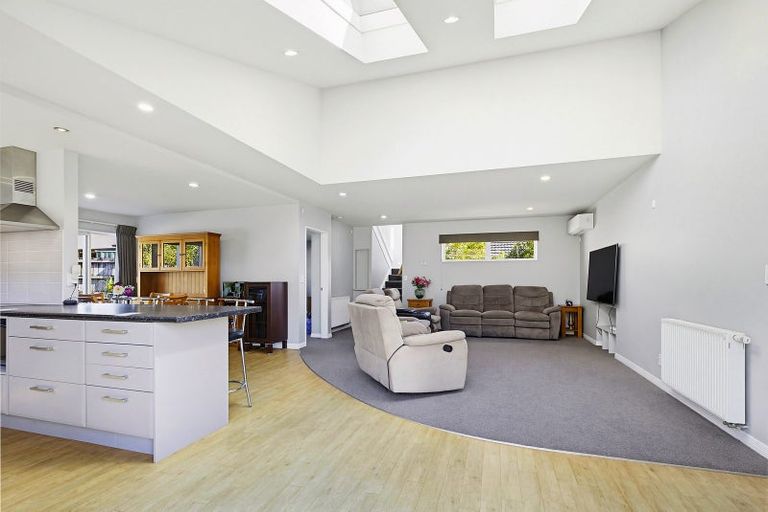 Photo of property in 4 Botany Lane, Whitby, Porirua, 5024