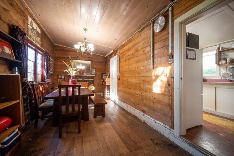 Photo of property in 1 Brook Terrace, The Brook, Nelson, 7010