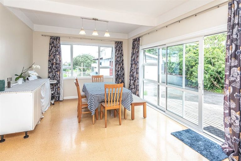 Photo of property in 107 Gonville Avenue, Gonville, Whanganui, 4501