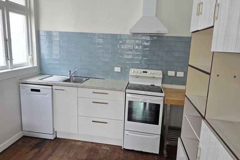 Photo of property in 8 Roy Street, Newtown, Wellington, 6021