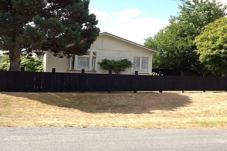 Photo of property in 33 Owhango Road, Owhango, 3990