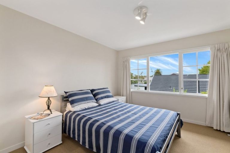 Photo of property in 6 Hanover Place, Ilam, Christchurch, 8041
