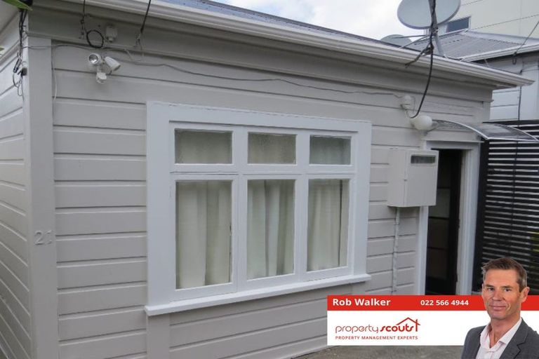 Photo of property in 21 Hanson Street, Mount Cook, Wellington, 6021