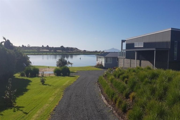 Photo of property in 249 Cove Road, Waipu, 0582