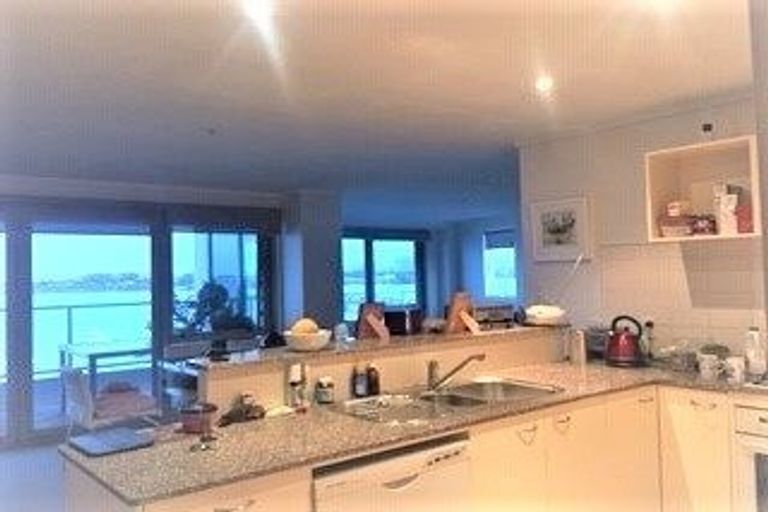 Photo of property in 12/72e Devonport Road, Tauranga, 3110