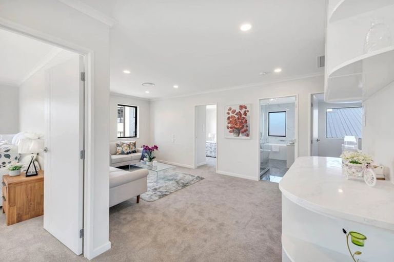 Photo of property in 20 Bendridge Street, Flat Bush, Auckland, 2019