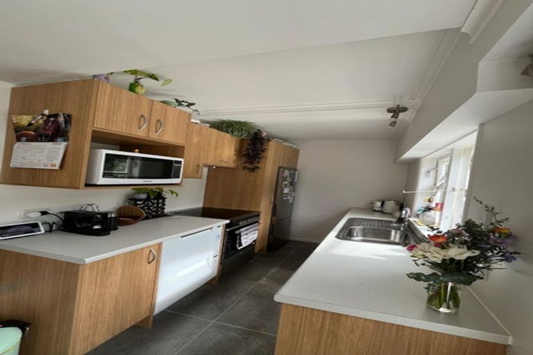 Photo of property in 4/6 Balfour Street, Mornington, Wellington, 6021