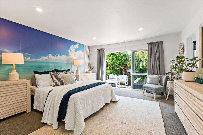 Photo of property in 1207 Whangaparaoa Road, Gulf Harbour, Whangaparaoa, 0930
