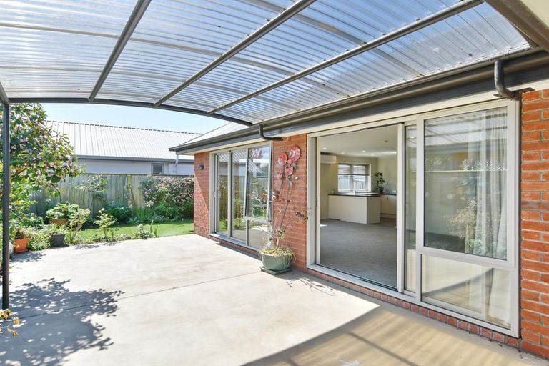 Photo of property in 33 Cognac Drive, Yaldhurst, Christchurch, 8042